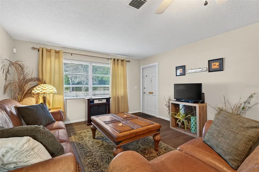 6830 Lafayette N Pinellas Park FL 33781