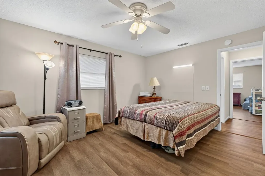 6830 Lafayette N Pinellas Park FL 33781