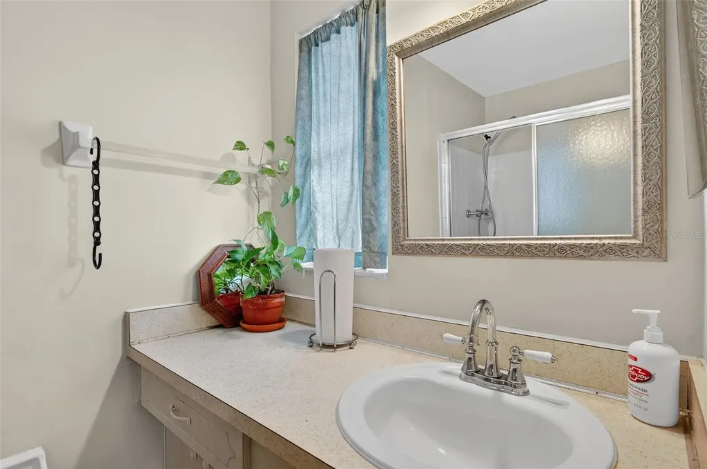 6830 Lafayette N Pinellas Park FL 33781