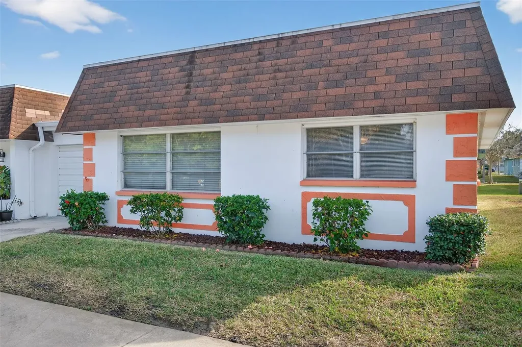 6830 Lafayette N Pinellas Park FL 33781