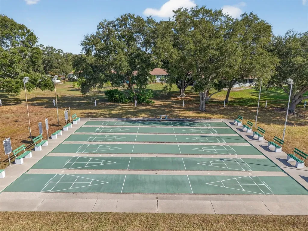 6830 Lafayette N Pinellas Park FL 33781