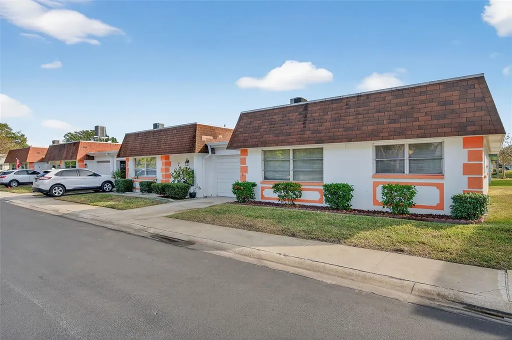 6830 Lafayette N Pinellas Park FL 33781