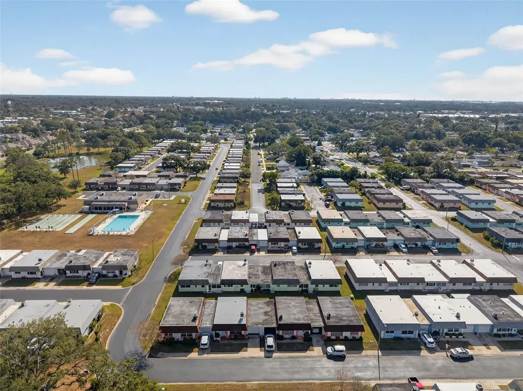 6830 Lafayette N Pinellas Park FL 33781