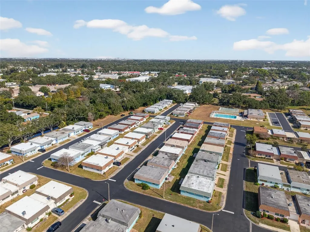6830 Lafayette N Pinellas Park FL 33781