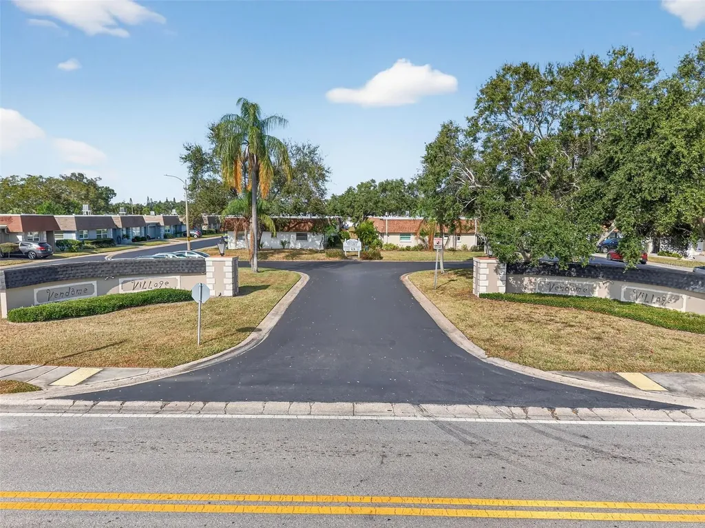 6830 Lafayette N Pinellas Park FL 33781