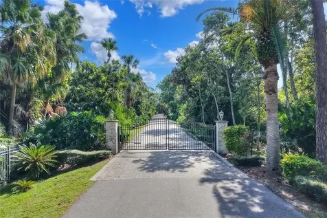 Island Way Winter Haven FL 33884