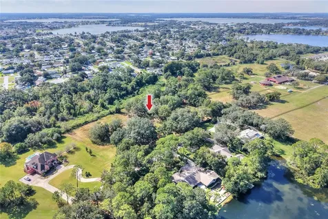 Island Way Winter Haven FL 33884