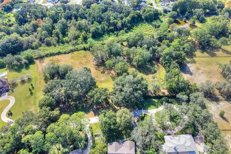 Island Way Winter Haven FL 33884