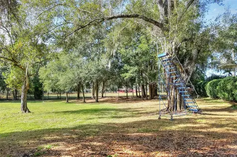 Island Way Winter Haven FL 33884