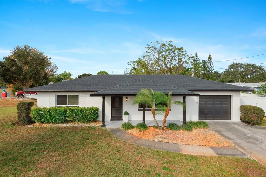 9210 108th Street Seminole FL 33772