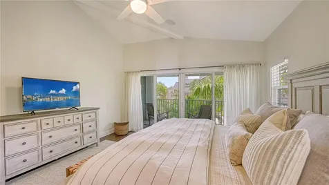 1145 Horizon View Drive Sarasota FL 34242