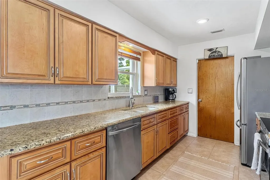 6190 36th Avenue N St Petersburg FL 33710