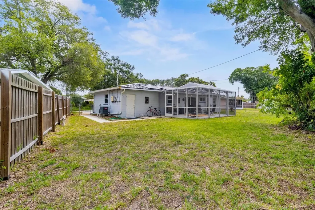 6190 36th Avenue N St Petersburg FL 33710