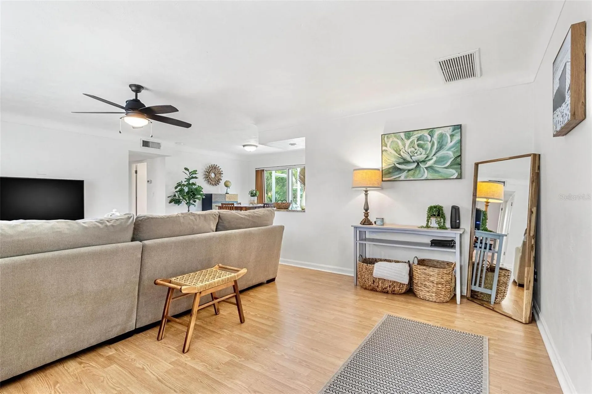 6190 36th Avenue N St Petersburg FL 33710