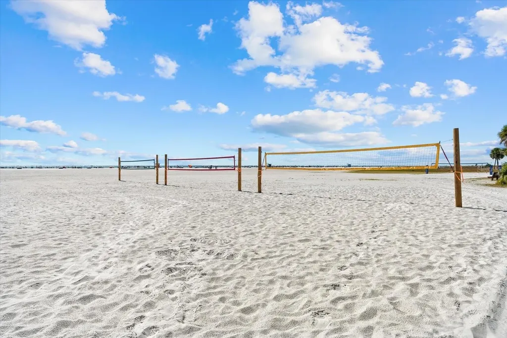 1290 Hidden Harbor Way Sarasota FL 34242