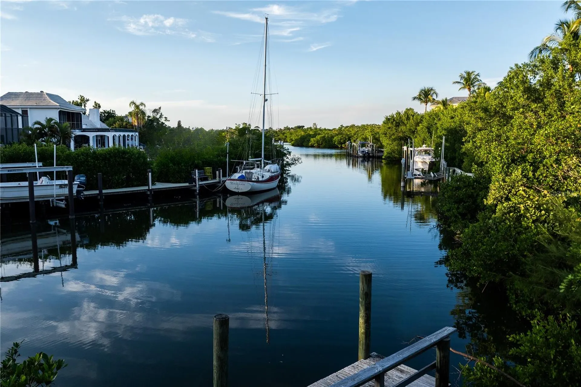 1290 Hidden Harbor Way Sarasota FL 34242