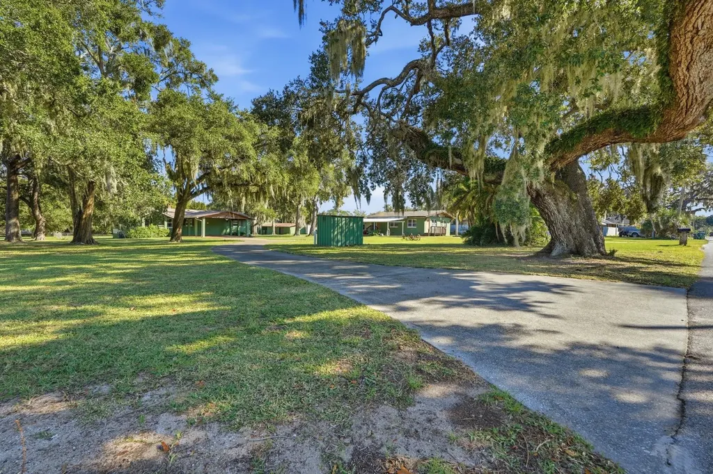 191 Howes Street Oak Hill FL 32759
