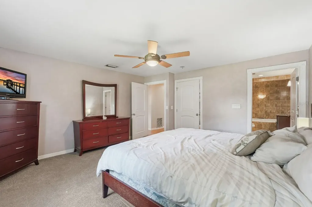 191 Howes Street Oak Hill FL 32759