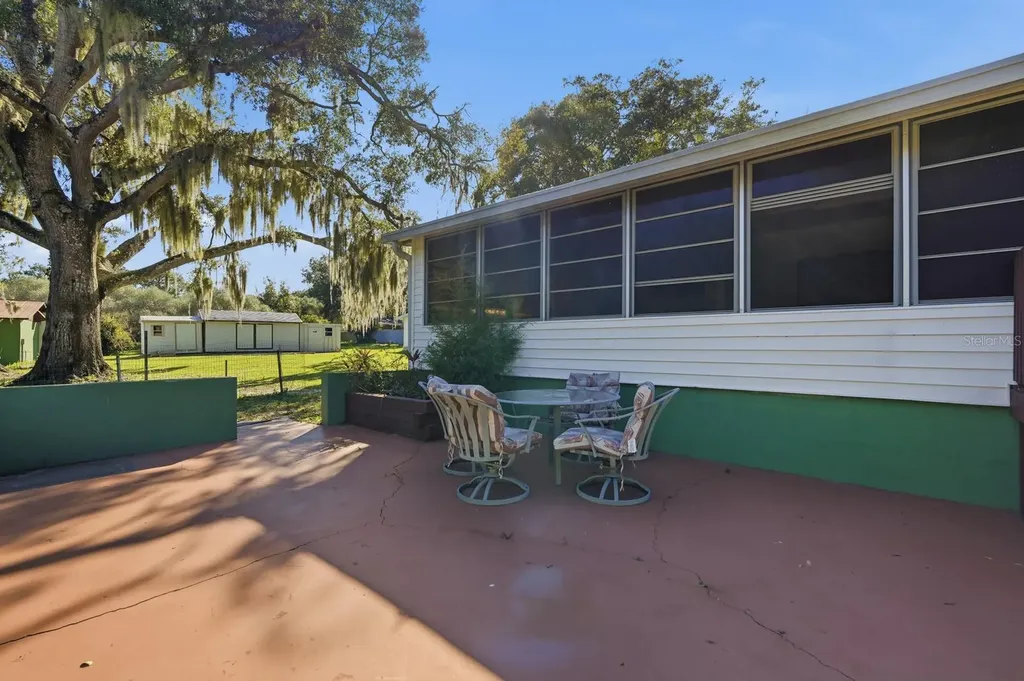 191 Howes Street Oak Hill FL 32759