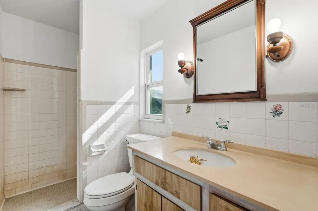 191 Howes Street Oak Hill FL 32759