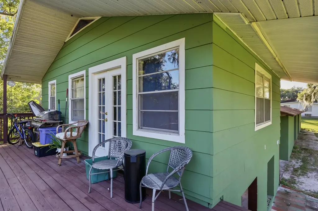 191 Howes Street Oak Hill FL 32759