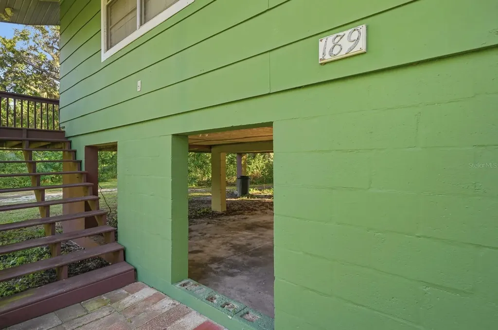 191 Howes Street Oak Hill FL 32759