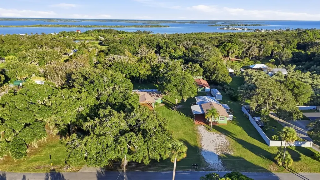 191 Howes Street Oak Hill FL 32759