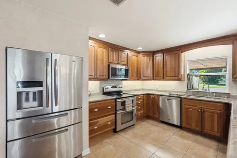 191 Howes Street Oak Hill FL 32759