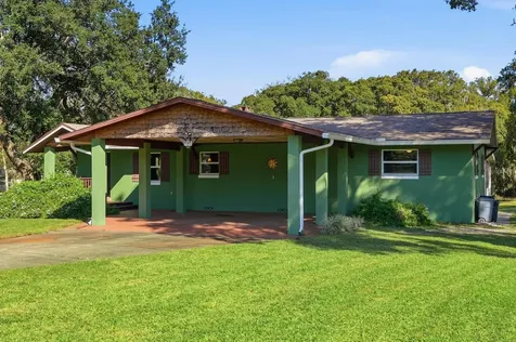 191 Howes Street Oak Hill FL 32759