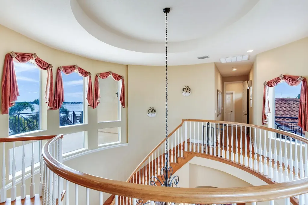 17371 Kennedy Drive North Redington Beach FL 33708