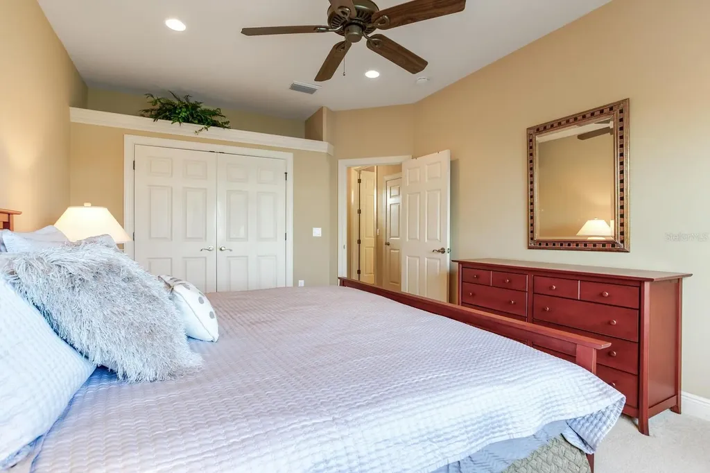 17371 Kennedy Drive North Redington Beach FL 33708
