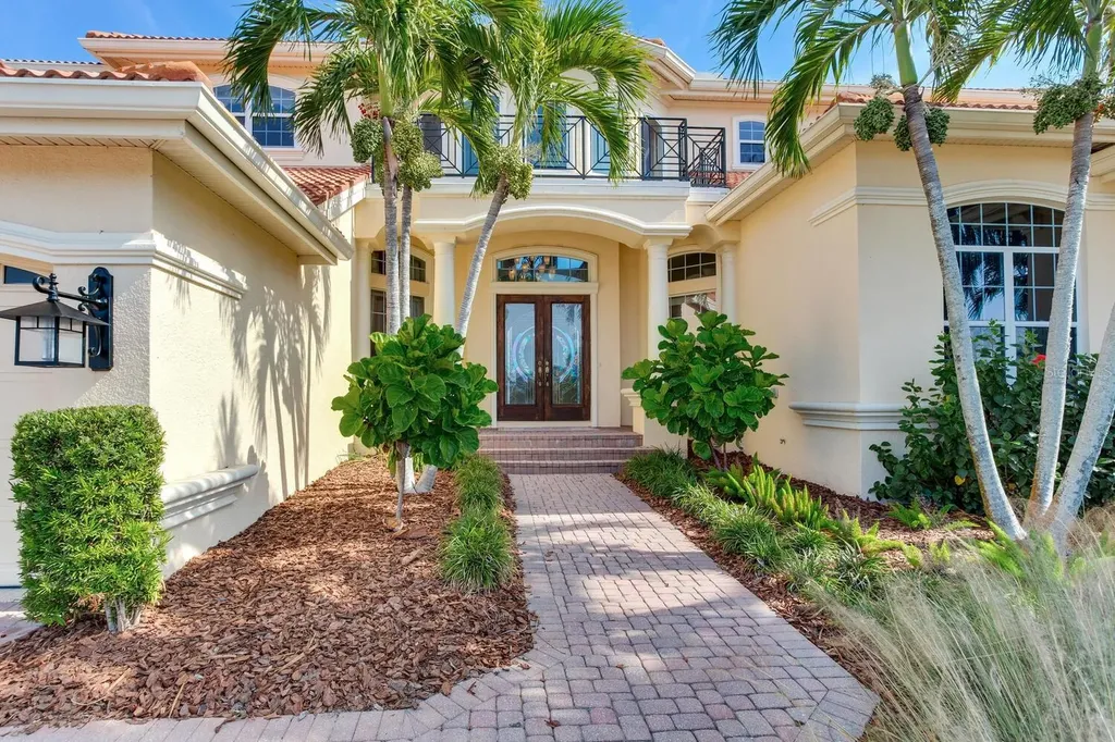17371 Kennedy Drive North Redington Beach FL 33708