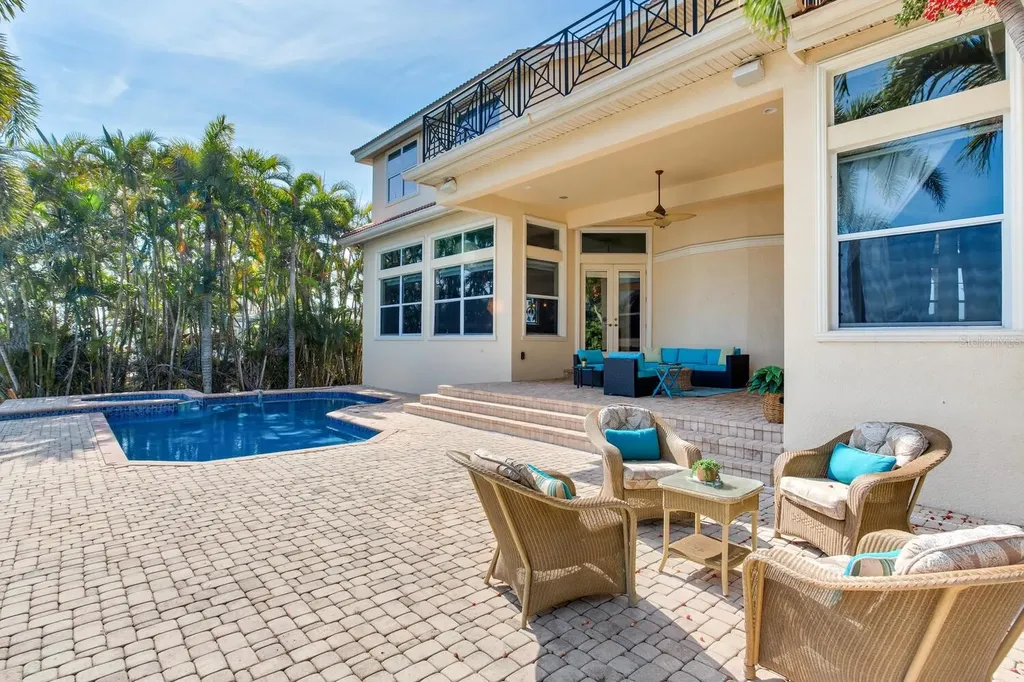 17371 Kennedy Drive North Redington Beach FL 33708