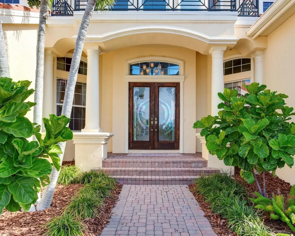 17371 Kennedy Drive North Redington Beach FL 33708