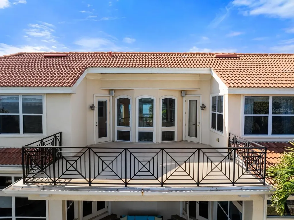 17371 Kennedy Drive North Redington Beach FL 33708