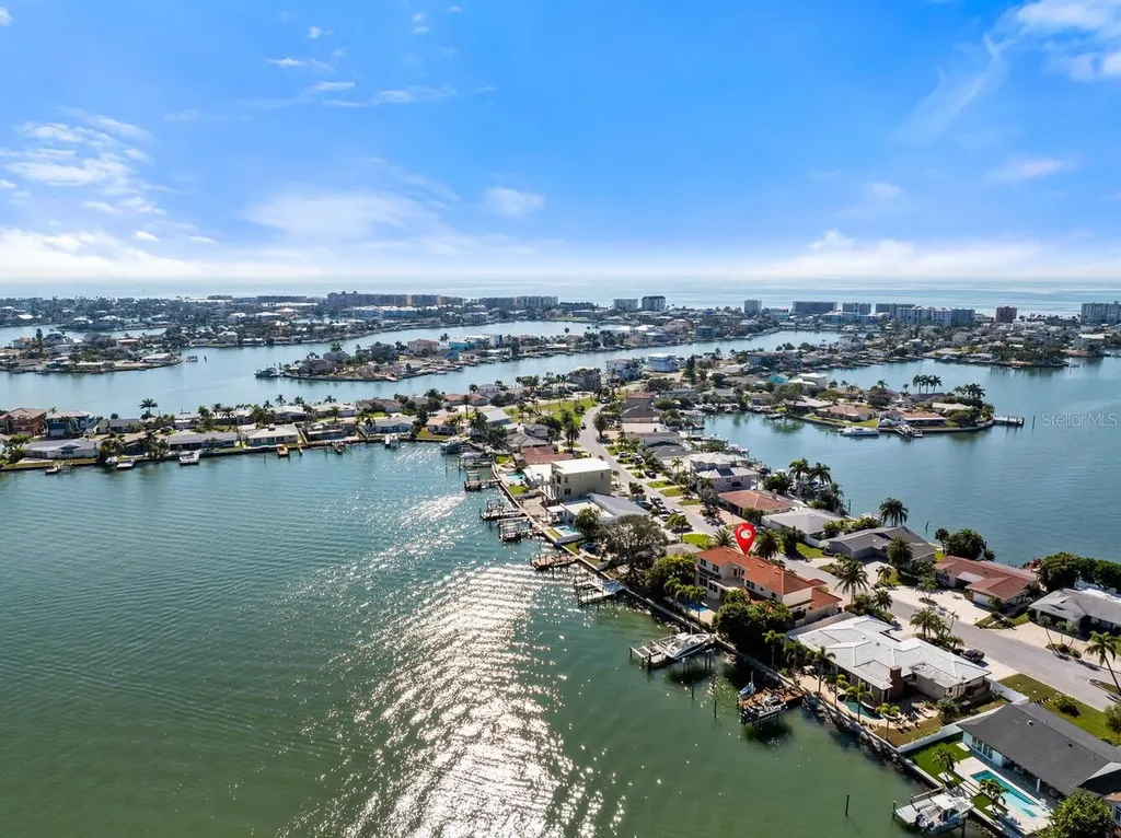17371 Kennedy Drive North Redington Beach FL 33708