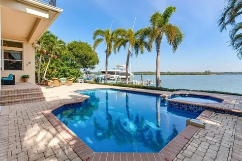 17371 Kennedy Drive North Redington Beach FL 33708