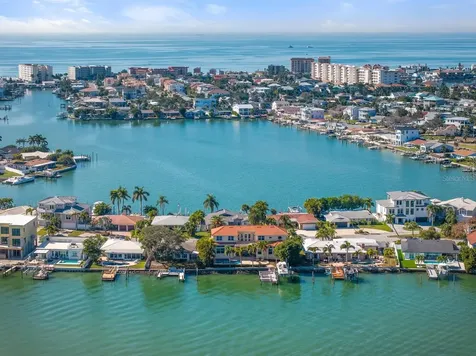 17371 Kennedy Drive North Redington Beach FL 33708