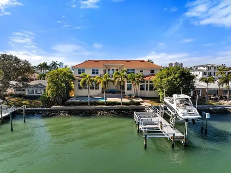 17371 Kennedy Drive North Redington Beach FL 33708