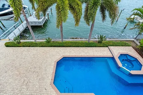 17371 Kennedy Drive North Redington Beach FL 33708