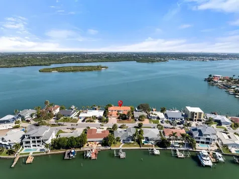 17371 Kennedy Drive North Redington Beach FL 33708