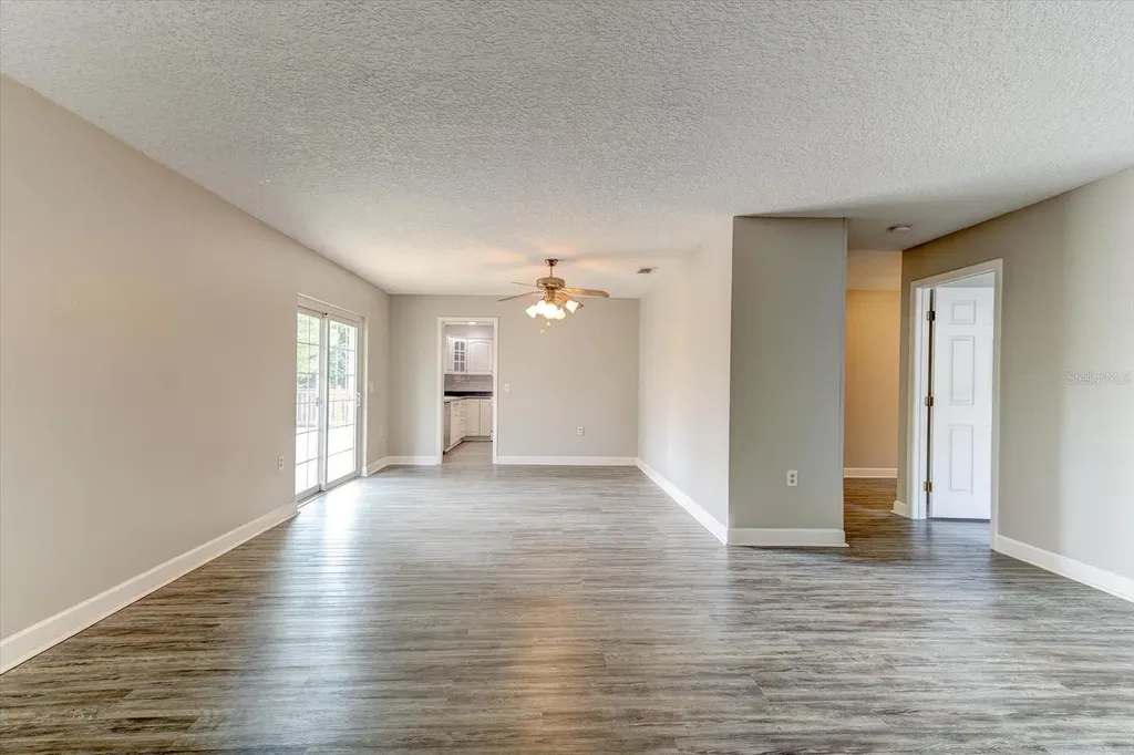 4603 Woodlot Court Orlando FL 32835