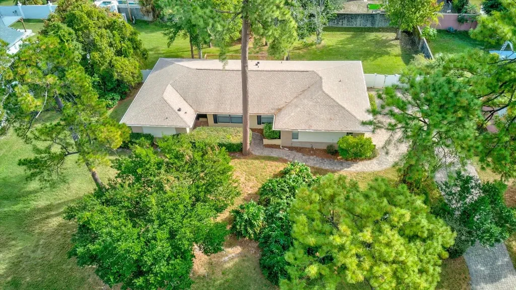 4603 Woodlot Court Orlando FL 32835