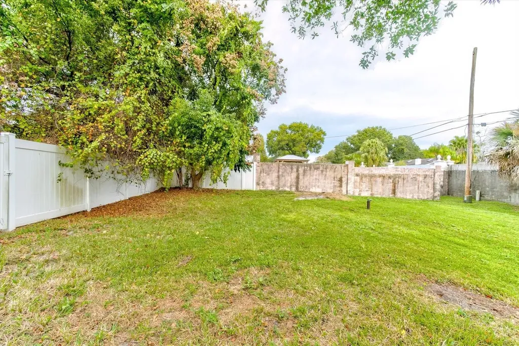 4603 Woodlot Court Orlando FL 32835