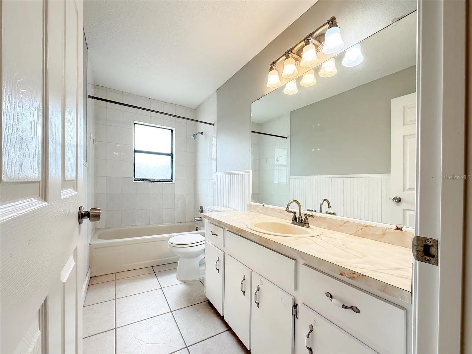 4603 Woodlot Court Orlando FL 32835