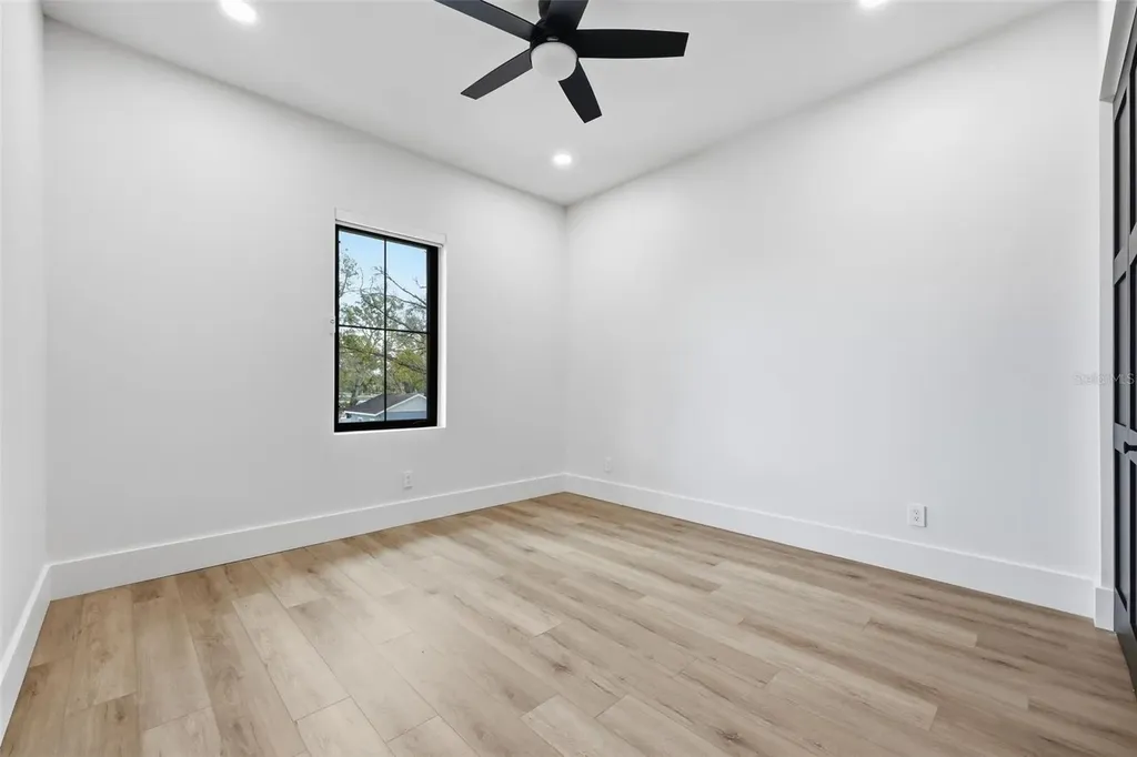 708 W Kentucky Avenue Tampa FL 33603