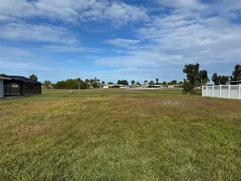 48 Oakland Hills Court Rotonda West FL 33947