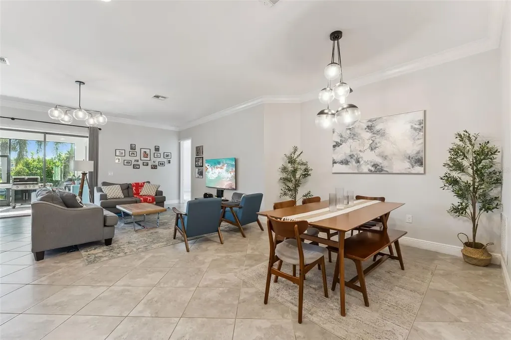 10151 Henbury Street Orlando FL 32832