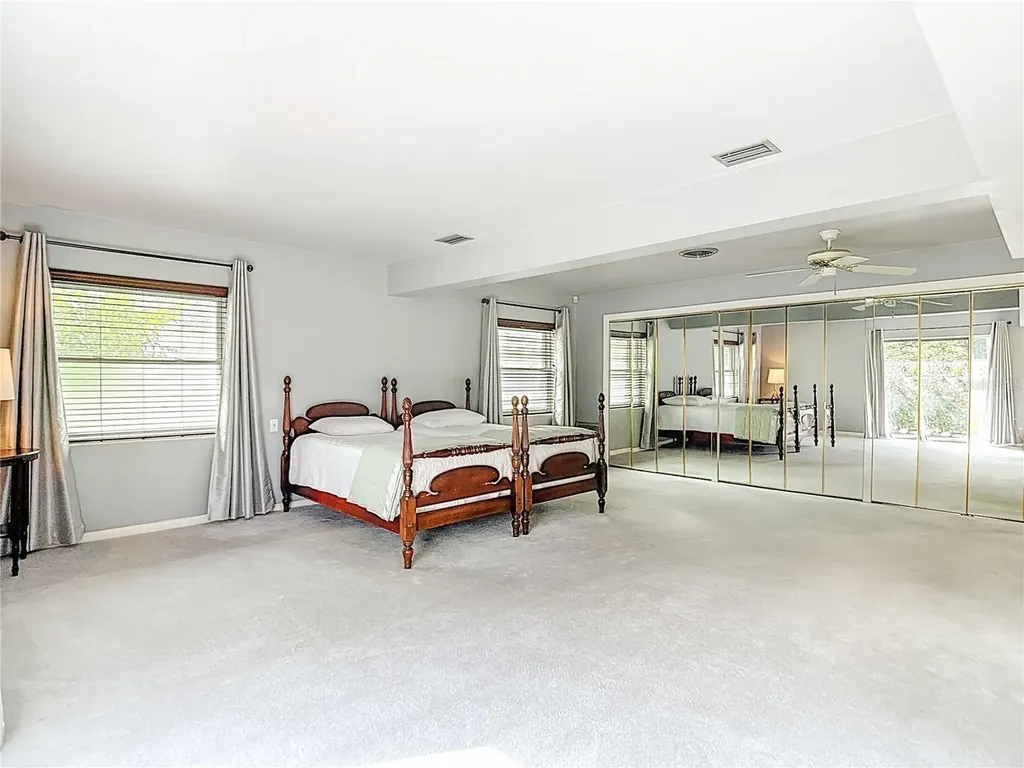 1133 Burke Avenue Dunedin FL 34698