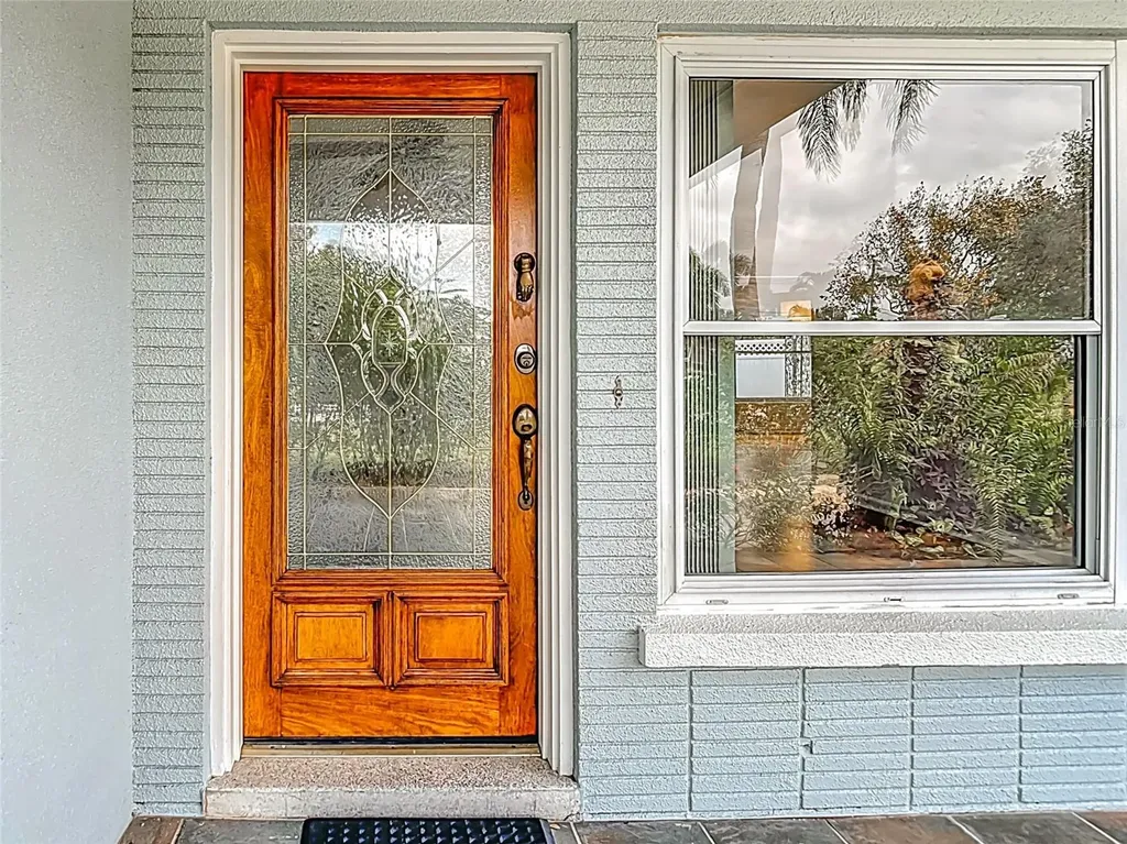 1133 Burke Avenue Dunedin FL 34698